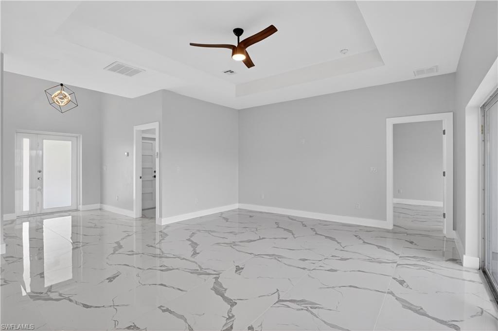 454 Mercedes Ct Property Photo 17