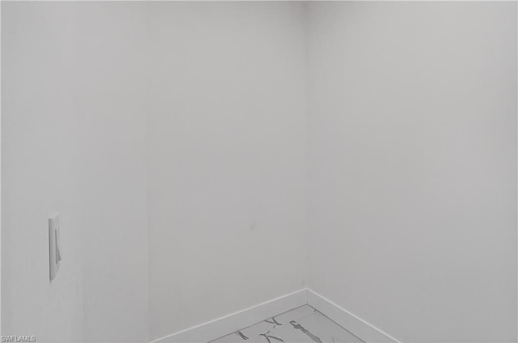 454 Mercedes Ct Property Photo 35