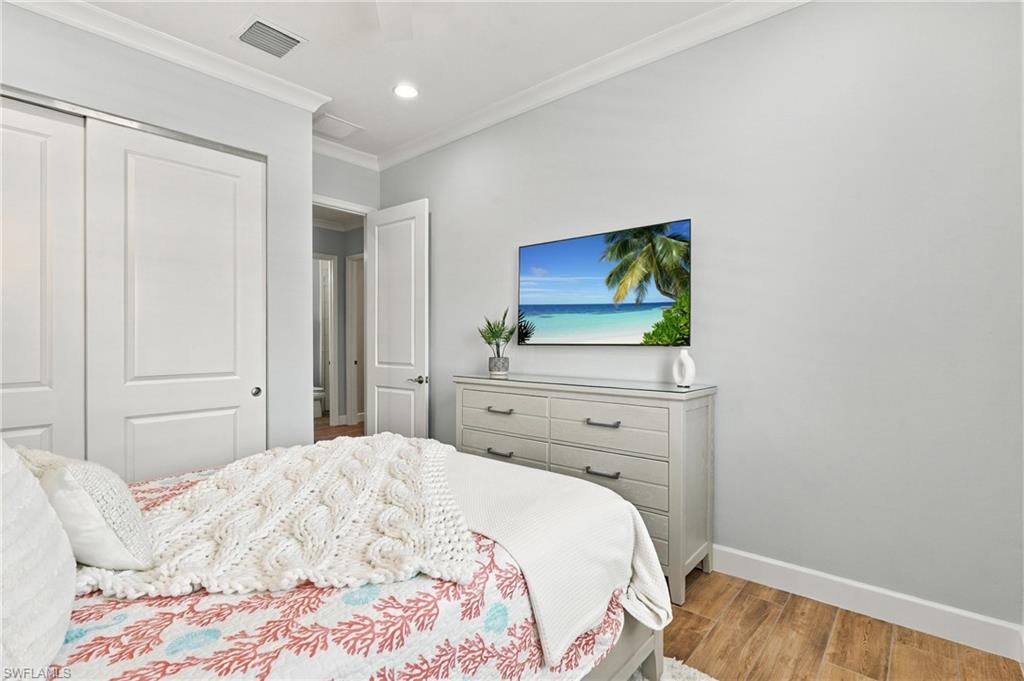 7226 Saona Ct Property Photo 20