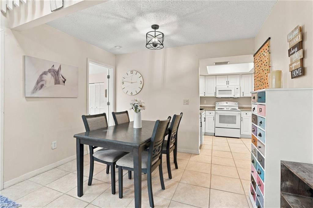 13366 Fox Chapel Ct Property Photo 7