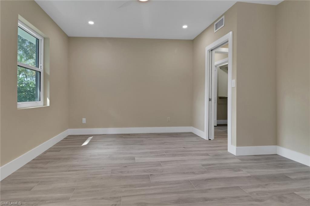 5150 Sand Dollar Ln Property Photo 26