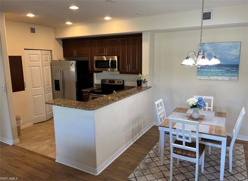 13180 Bella Casa Cir 273 Property Photo 6