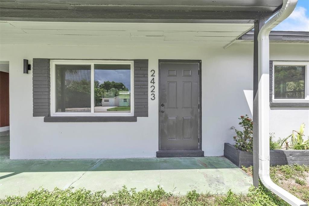 2423 Jeffcott St Property Photo 4