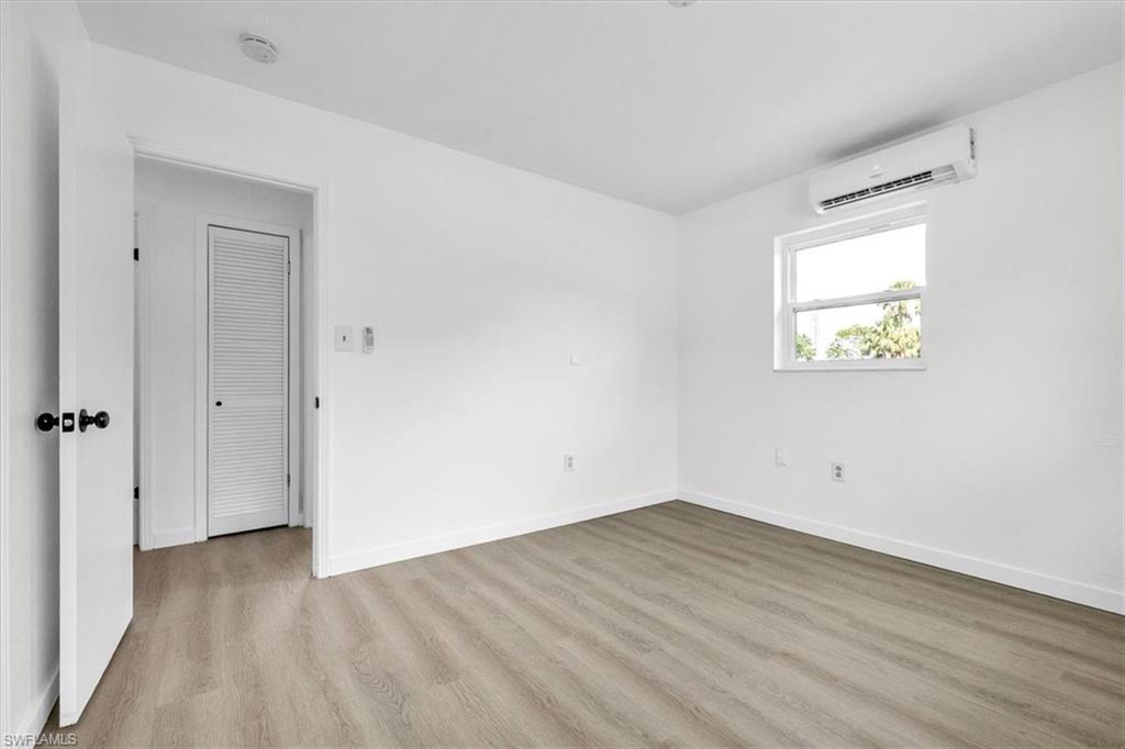 2423 Jeffcott St Property Photo 18