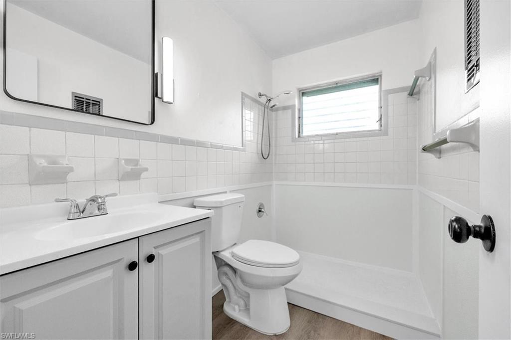 2423 Jeffcott St Property Photo 20