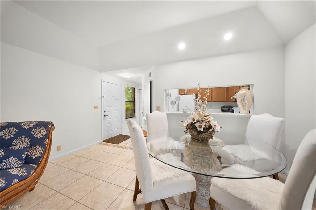 1833 Courtyard Way 105 Property Photo 19