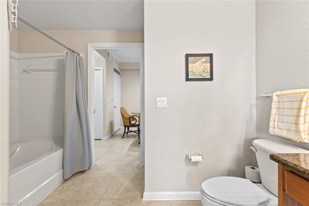 12920 Positano Cir 203 Property Photo 14