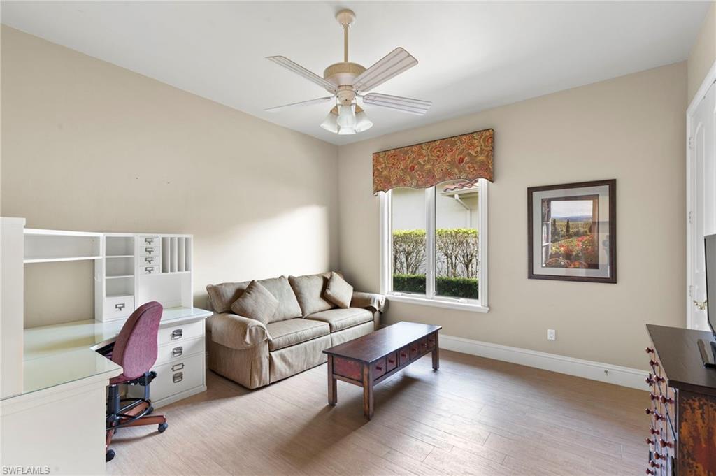 7405 Treeline Dr Property Photo 8