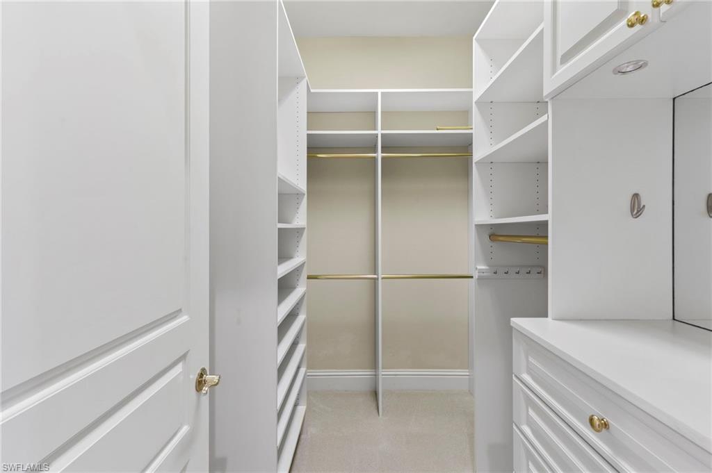 7405 Treeline Dr Property Photo 14