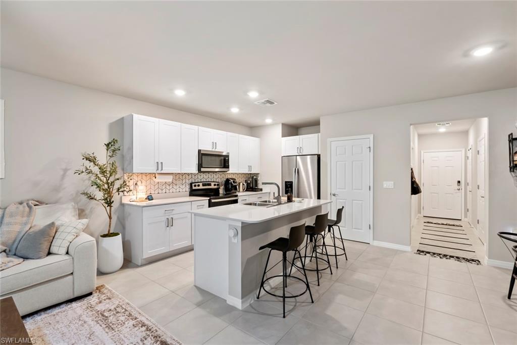 15527 Wildflower Cir Property Photo 12