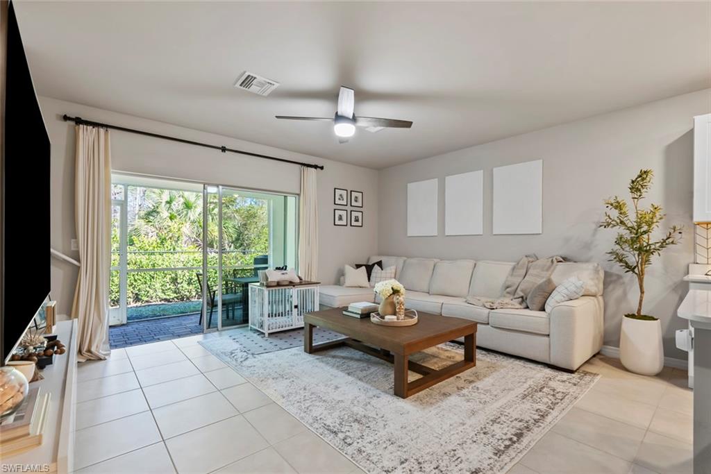 15527 Wildflower Cir Property Photo 13