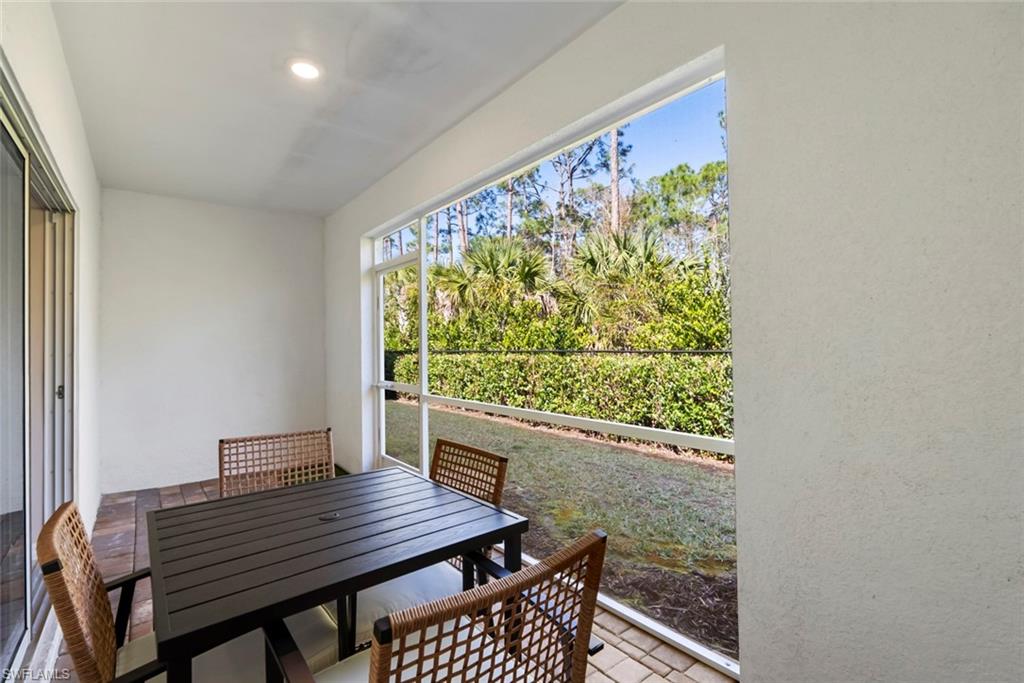 15527 Wildflower Cir Property Photo 16