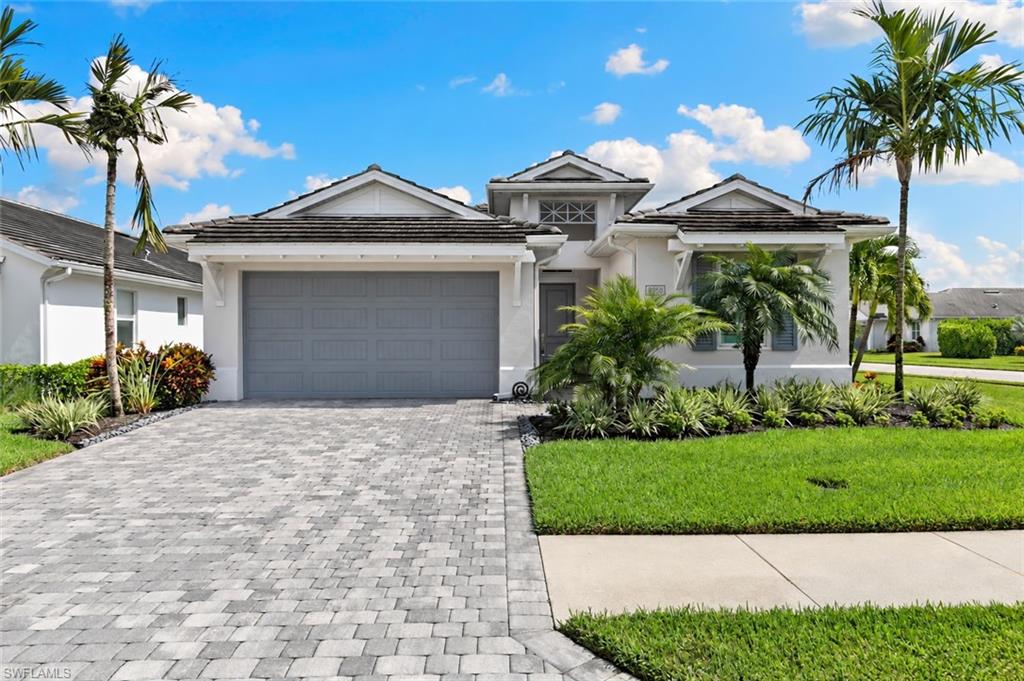 8950 Mustique Ln Property Photo 1