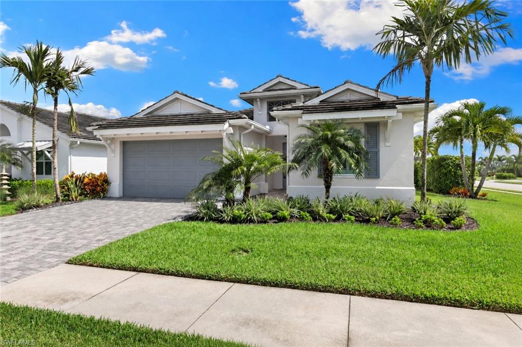 8950 Mustique Ln Property Photo 3