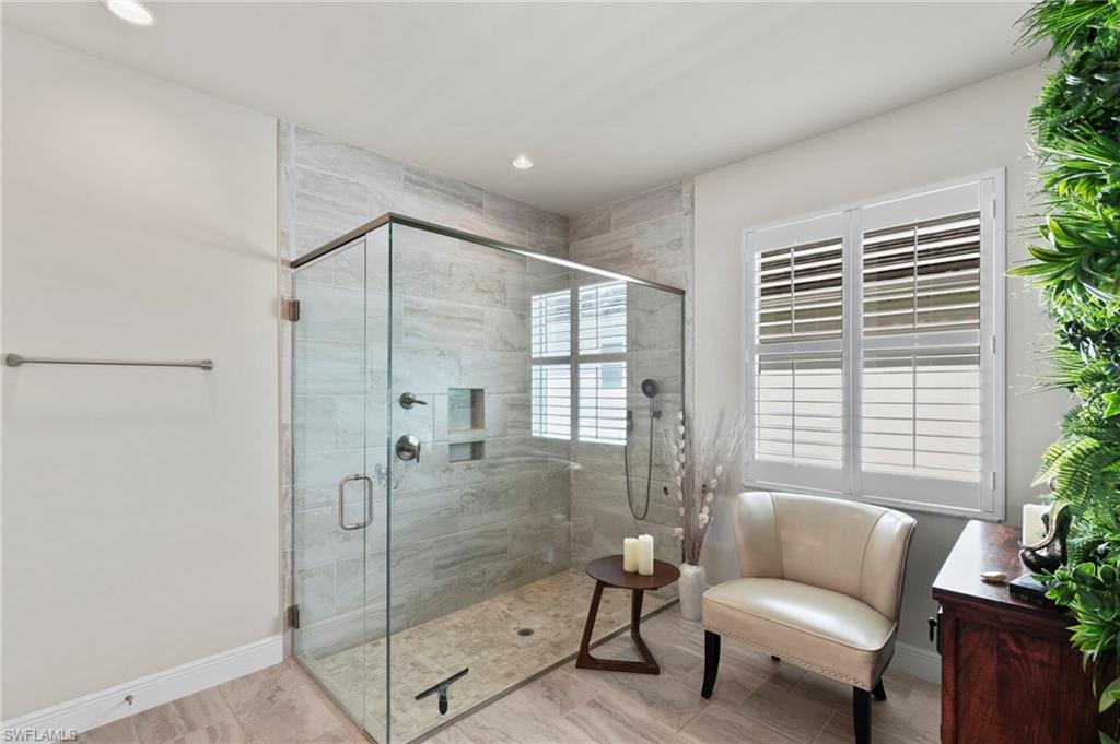 8950 Mustique Ln Property Photo 19