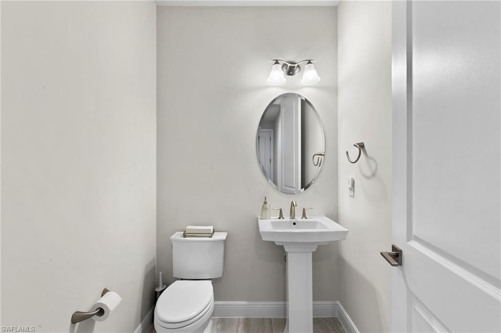 8950 Mustique Ln Property Photo 26