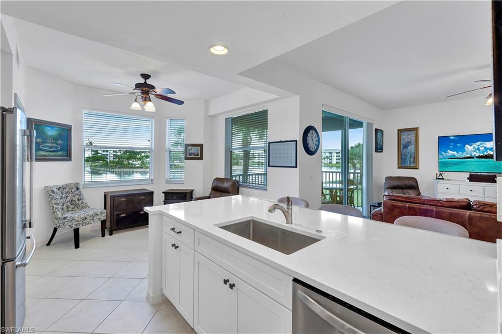 16615 Lake Circle Dr 427 Property Photo 5