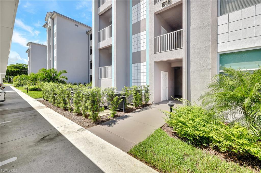 16615 Lake Circle Dr 427 Property Photo 19
