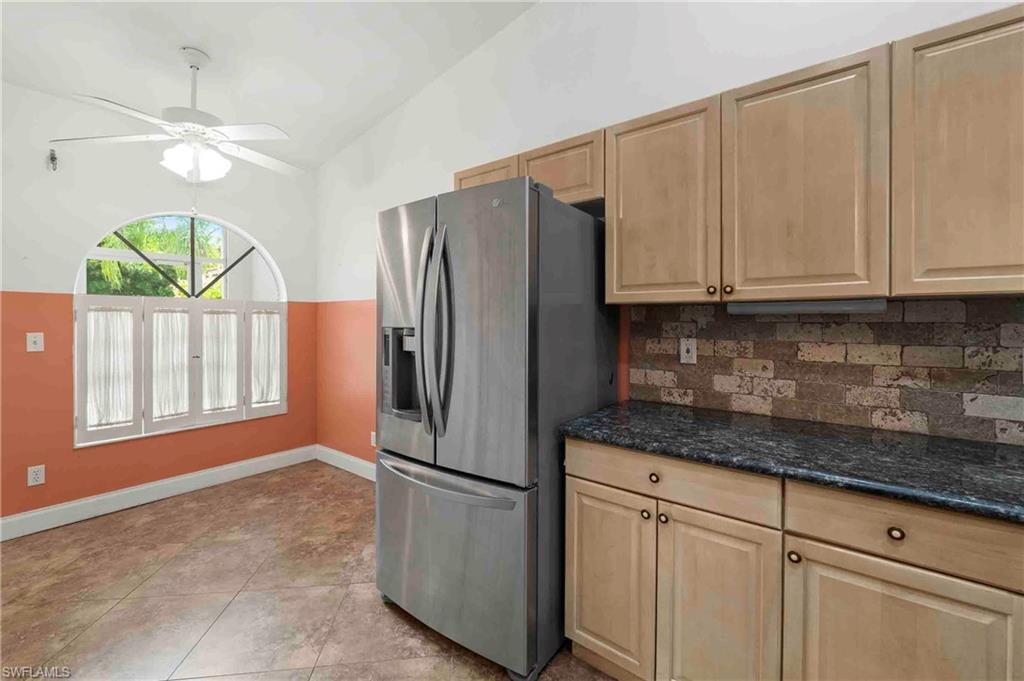8033 San Vista Cir 12r Property Photo 4