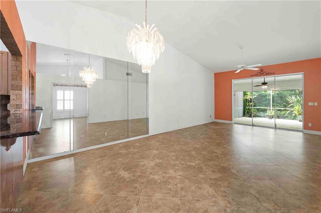 8033 San Vista Cir 12r Property Photo 15