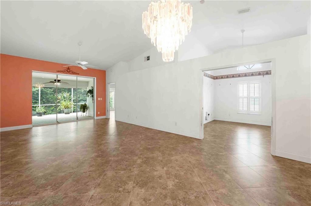 8033 San Vista Cir 12r Property Photo 17