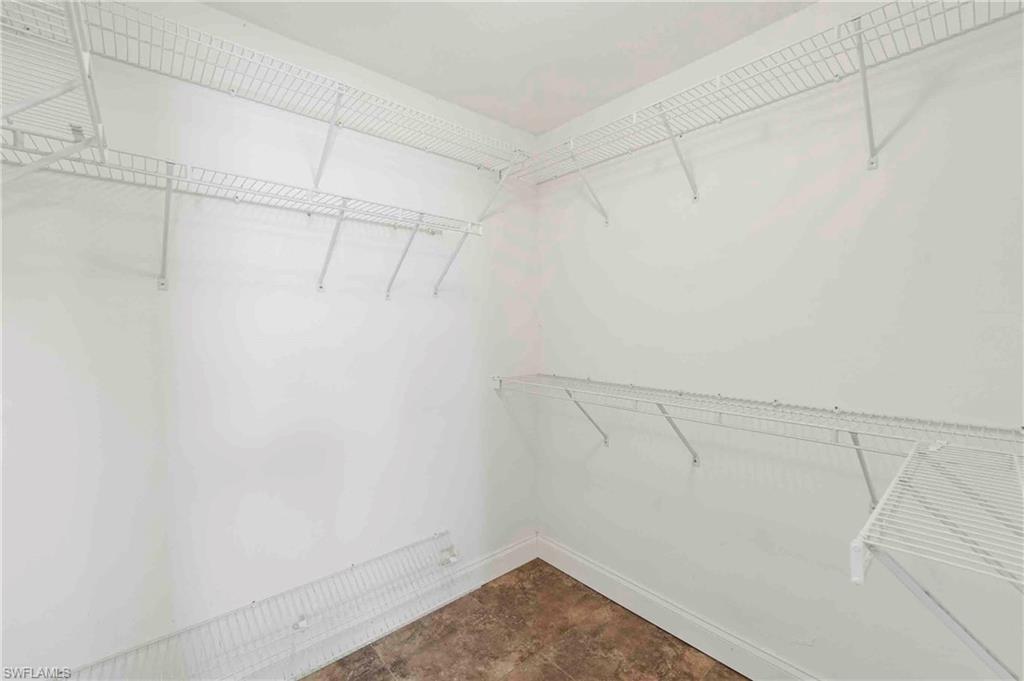 8033 San Vista Cir 12r Property Photo 22