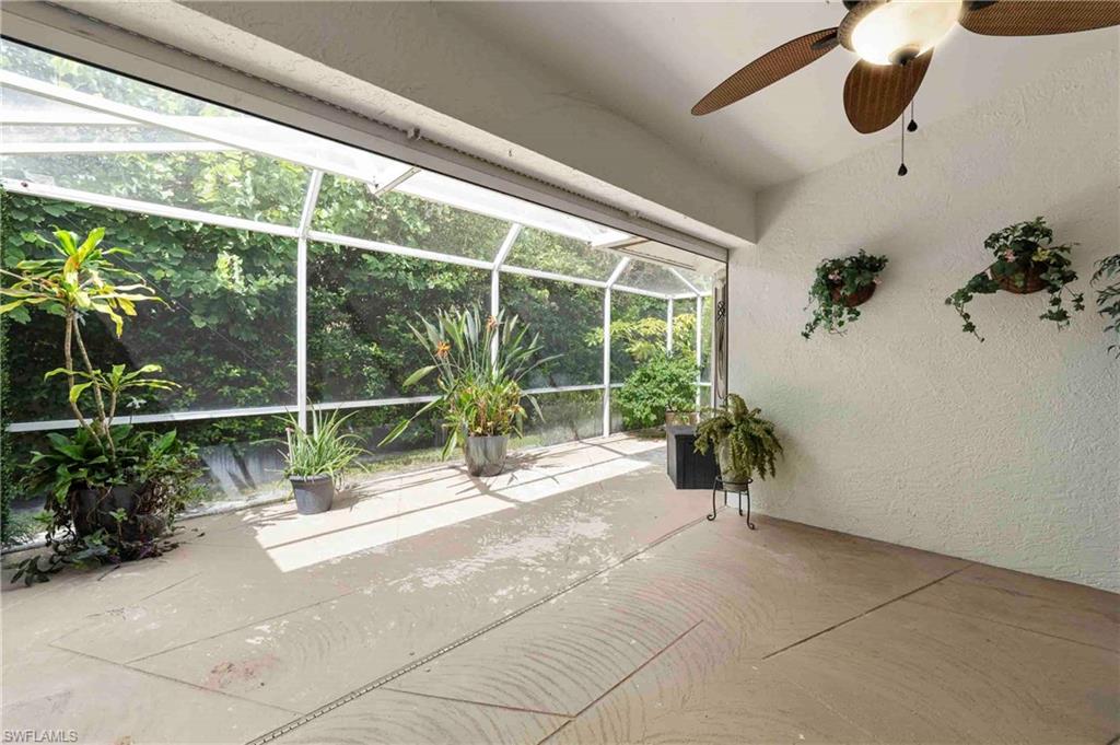 8033 San Vista Cir 12r Property Photo 24