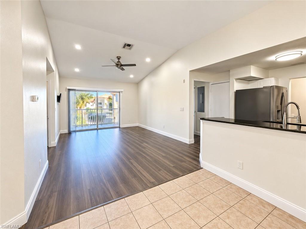 8275 Ibis Club Dr 706 Property Photo 7