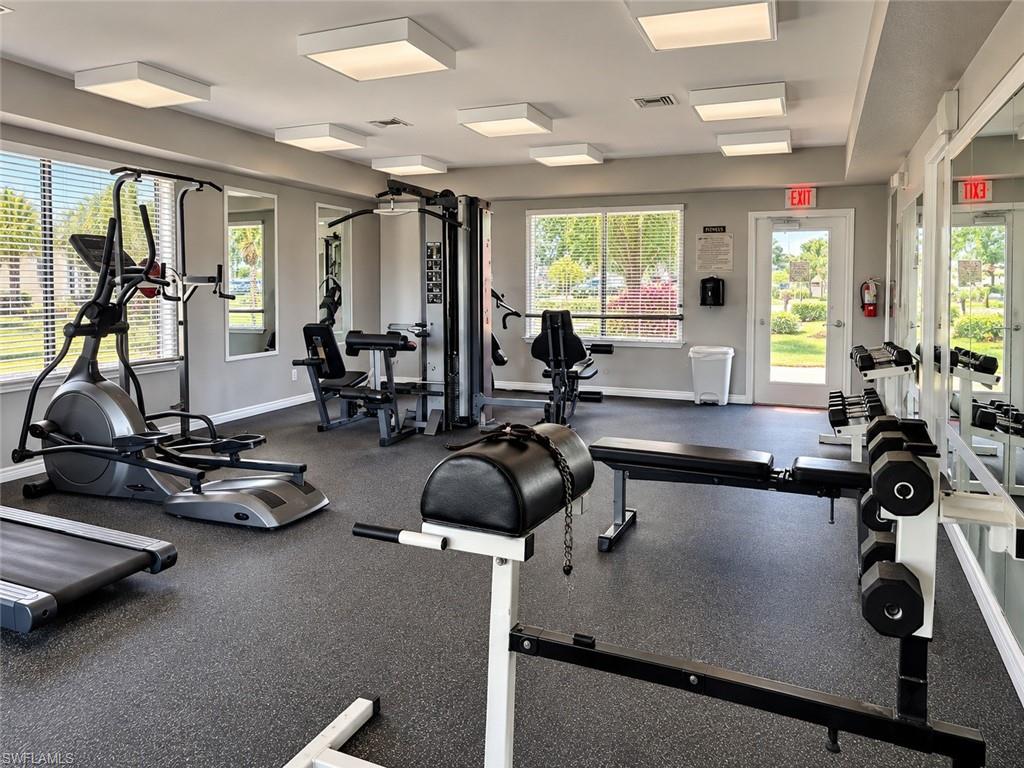 8275 Ibis Club Dr 706 Property Photo 11
