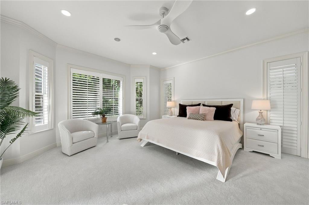 250 Golf Dr Property Photo 24