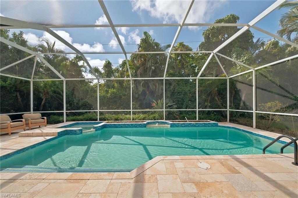 250 Golf Dr Property Photo 43