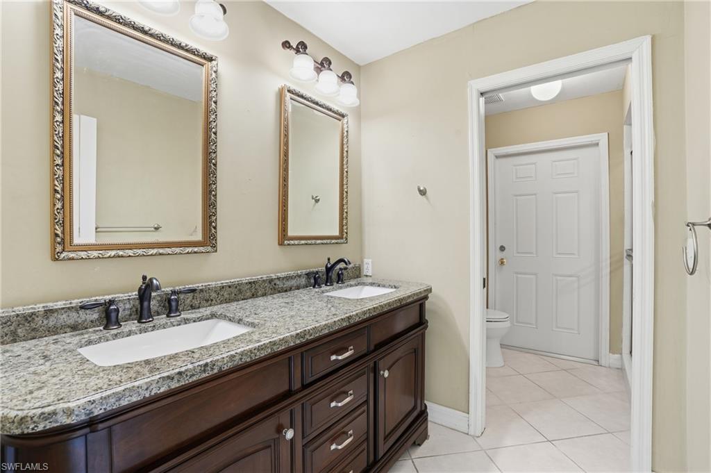 48 Fairview Blvd Property Photo 20