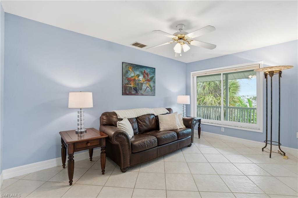 48 Fairview Blvd Property Photo 25