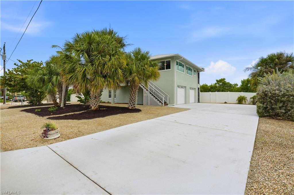 48 Fairview Blvd Property Photo 49