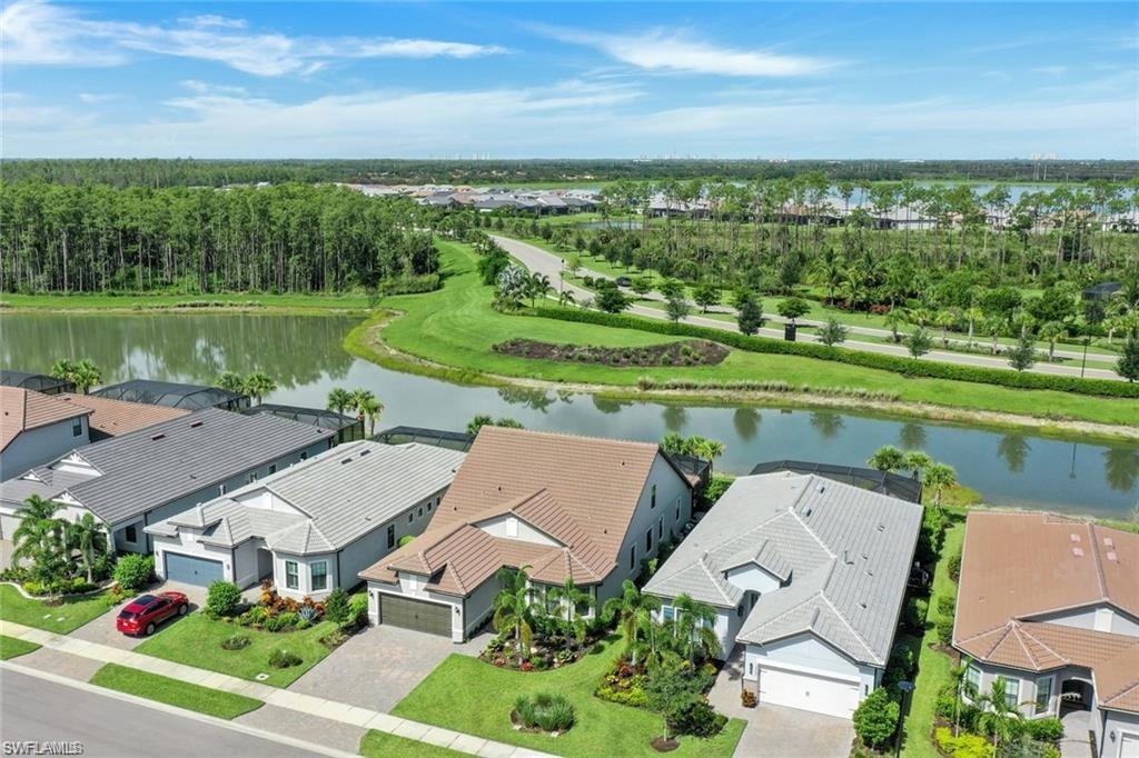 19252 Aqua Shore Dr Property Photo 2