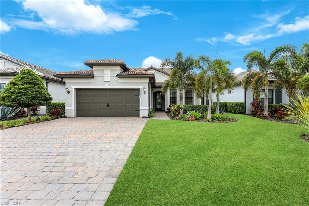19252 Aqua Shore Dr Property Photo 5