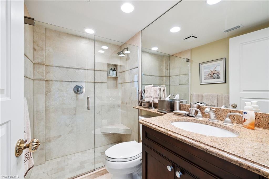 2310 Gulf Shore Blvd N 112 Property Photo 20