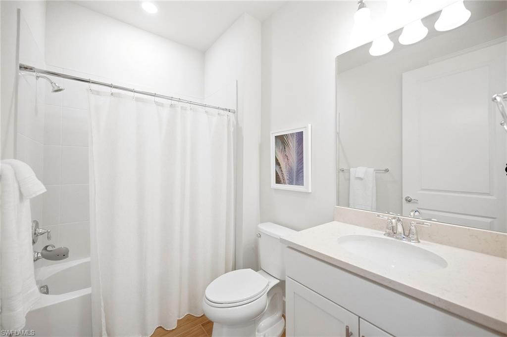 6825 Greenbriar Ct Property Photo 18