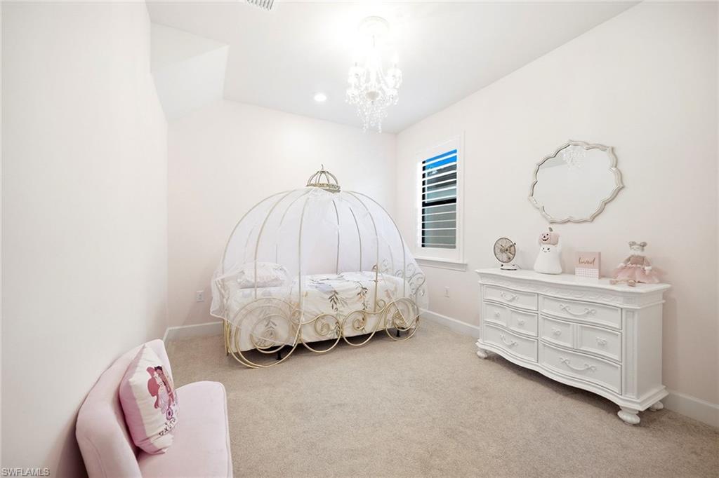 6825 Greenbriar Ct Property Photo 19