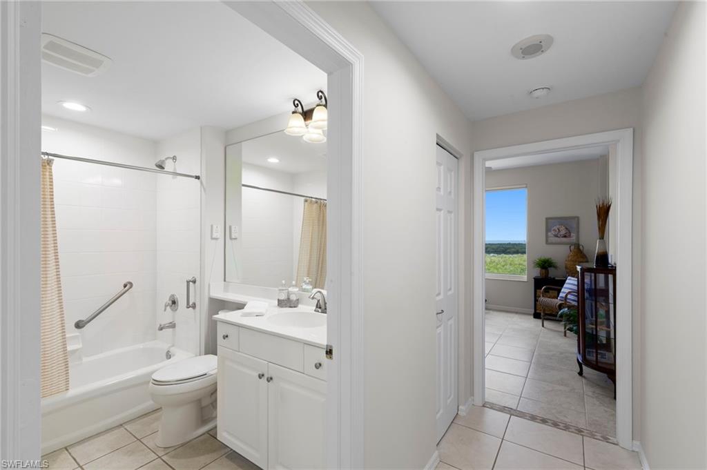 1001 Arbor Lake Dr 606 Property Photo 22