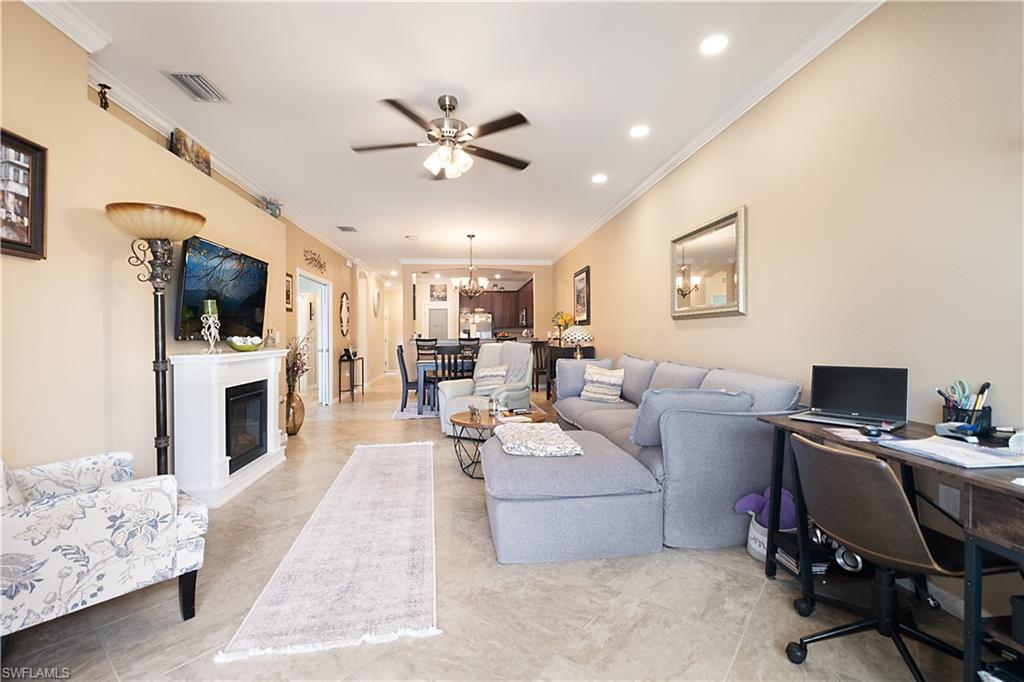2034 Tamarron Ln Property Photo 20