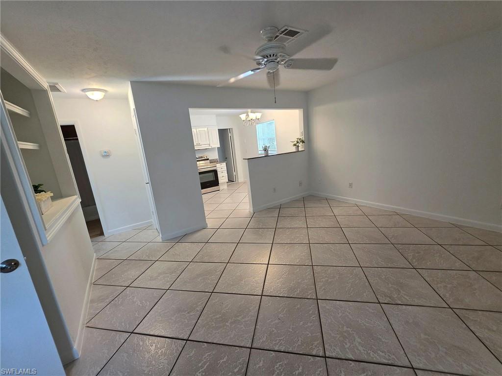 1294 Highlands Dr Property Photo 10