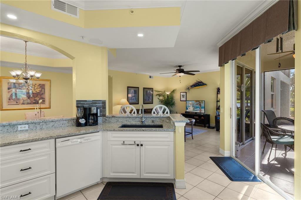 4690 Turnberry Lake Dr 102 Property Photo 12