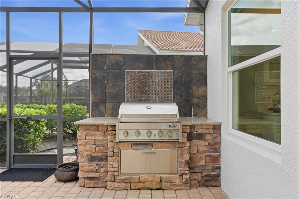 19615 Maddelena Cir Property Photo 27