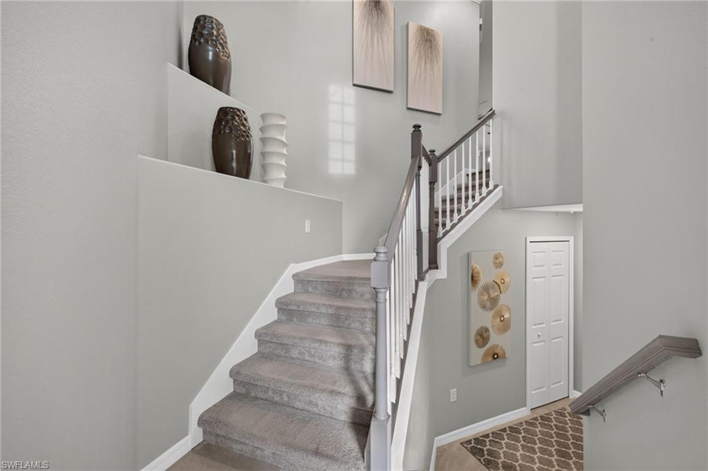 12015 Hawthorn Lake Dr 202 Property Photo 2
