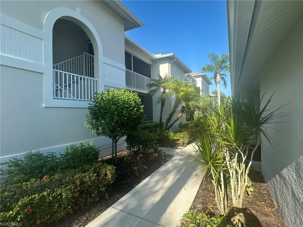 8620 Cedar Hammock Cir 1121 Property Photo 5