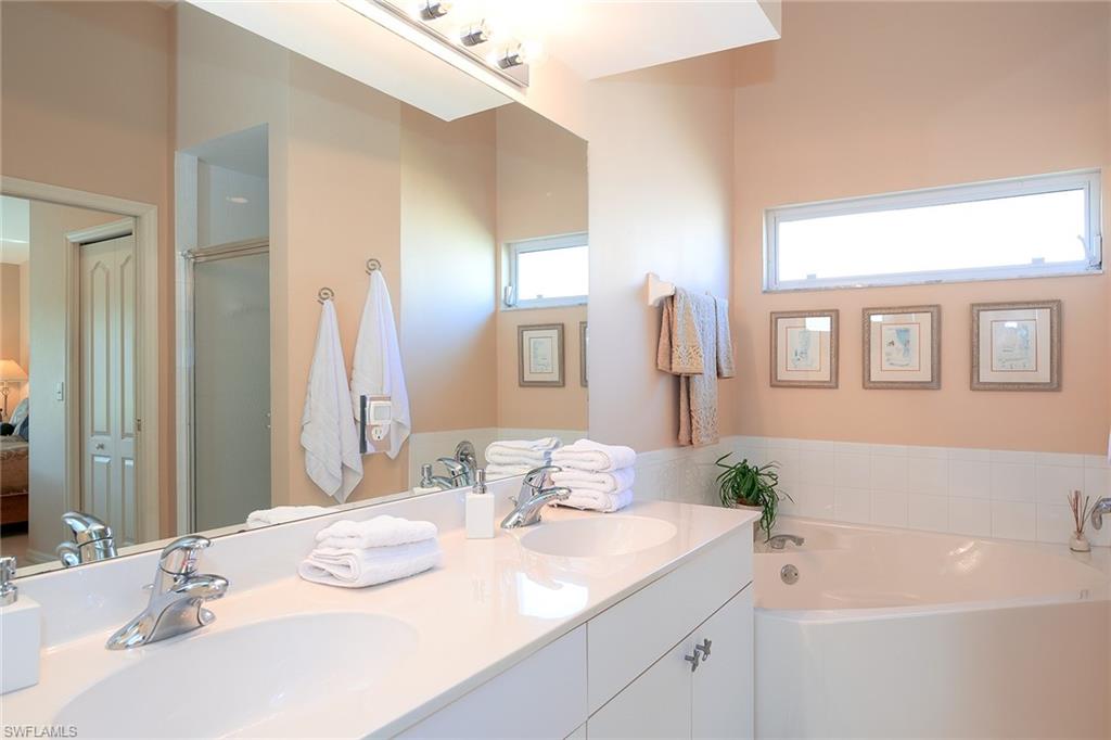 8620 Cedar Hammock Cir 1121 Property Photo 18