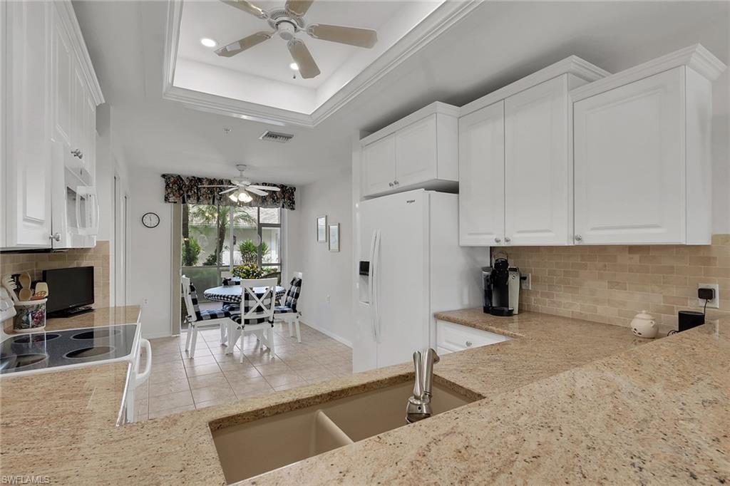 8620 Cedar Hammock Cir 1112 Property Photo 14