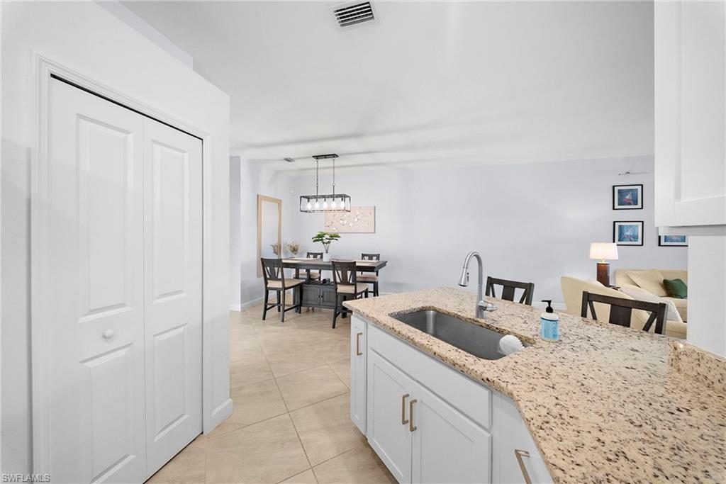 14035 Pine Lodge Ln Property Photo 10