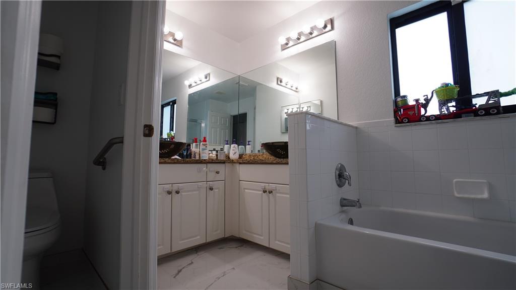 3039 6th Ct Property Photo 21